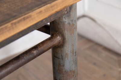 industrial-mid-height-table-steel-corner-close-up